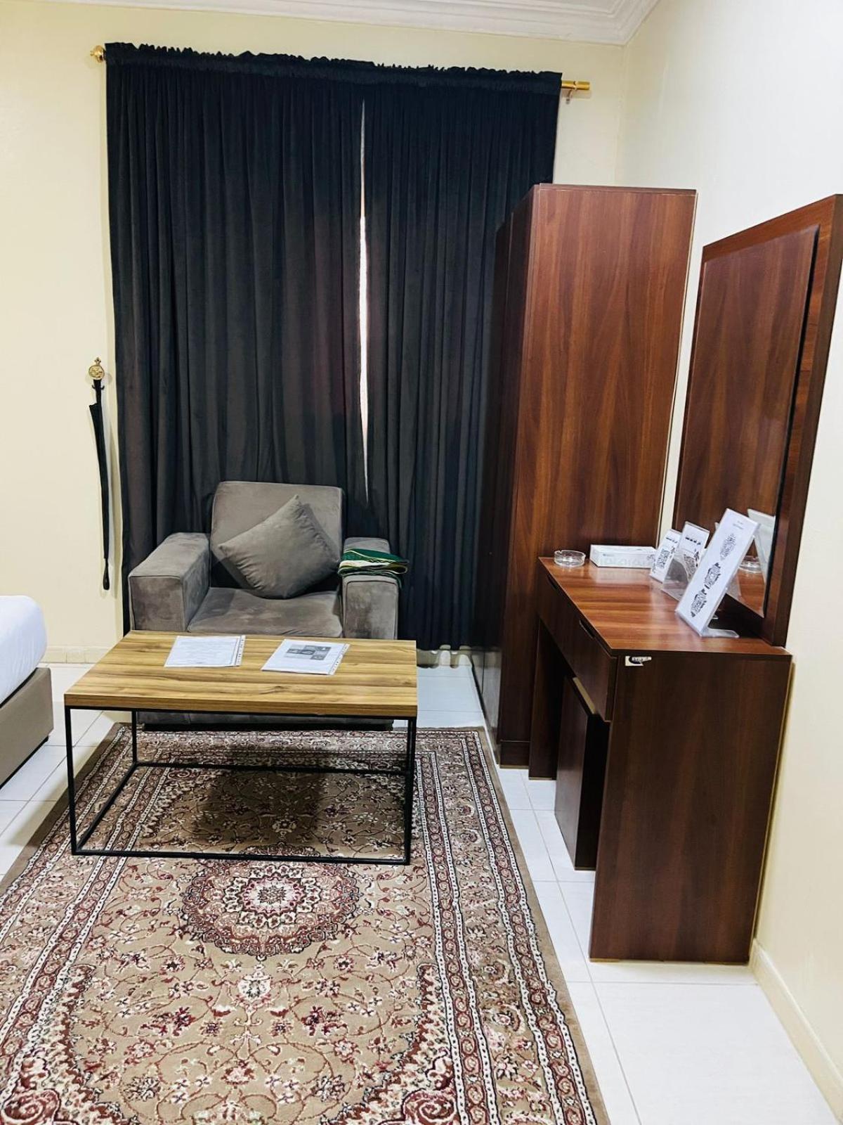Al Eairy Serviced Apartments-Dammam 2 Exterior photo