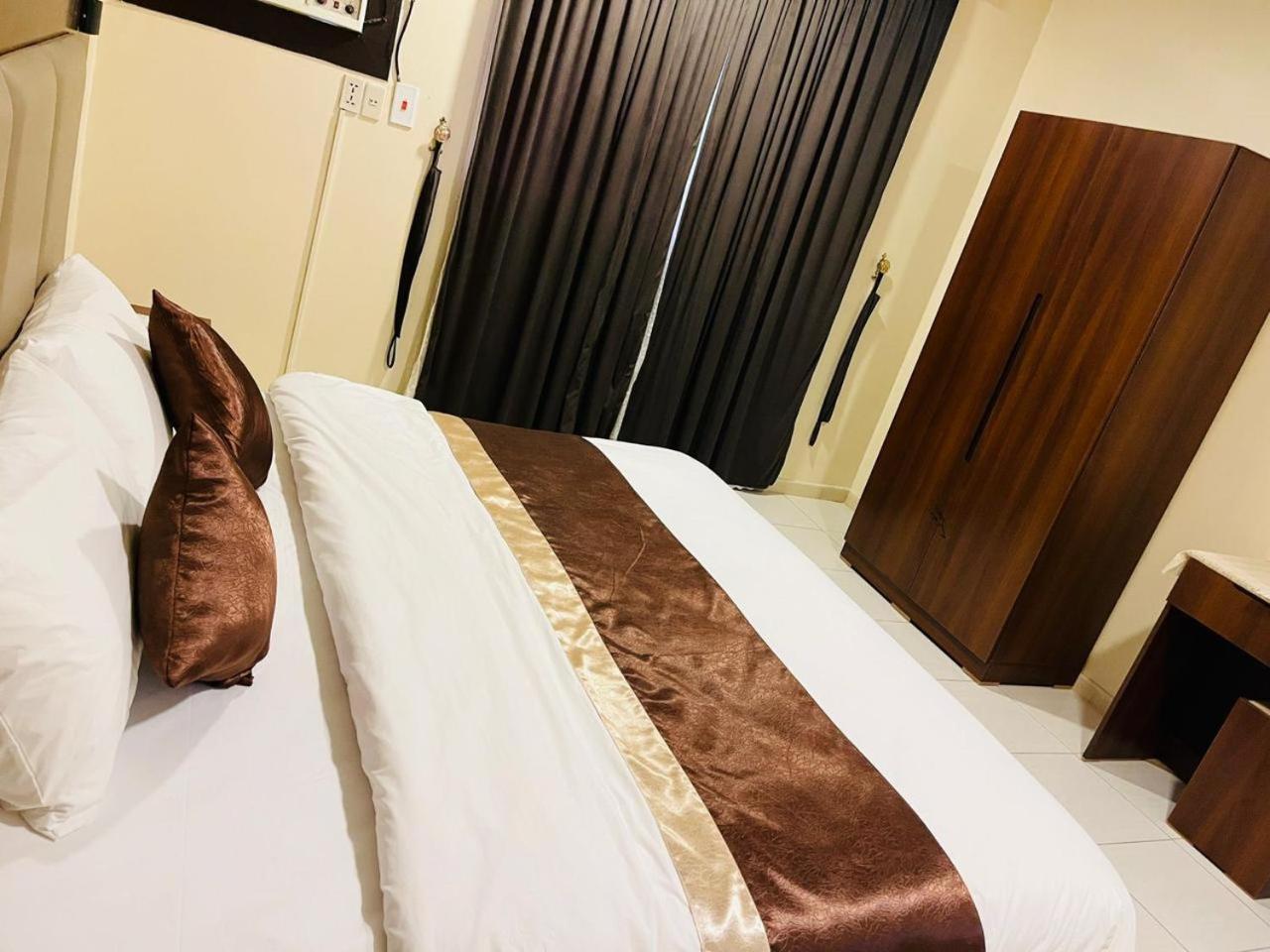 Al Eairy Serviced Apartments-Dammam 2 Exterior photo